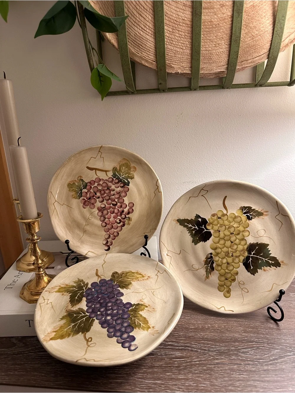 Tabletops Unlimited cabernet hand